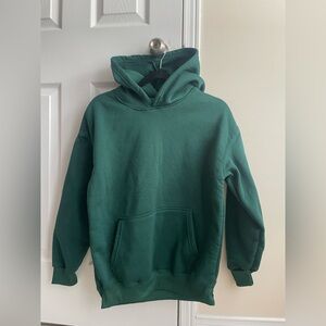 BNWOT Hunter Green Hoodie with Pocket